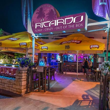 Ricardo Team-Hostel Пьешчана-Увала Экстерьер фото